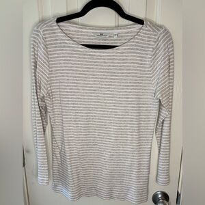 Vineyard Vines Women’s Boatneck Simple Tee- Oatmeal Heathered Stripe Medium